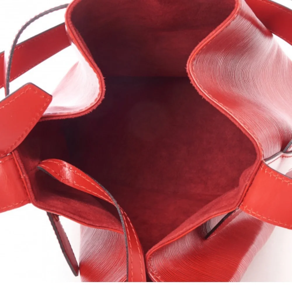 Beautiful Louis Vuitton Sac D’Epaule in Castillan Red with matching pouch - Picture 8 of 9